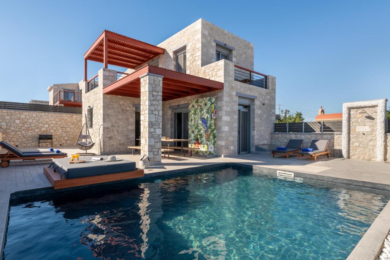 Southrock Villas Lakhania Extérieur photo