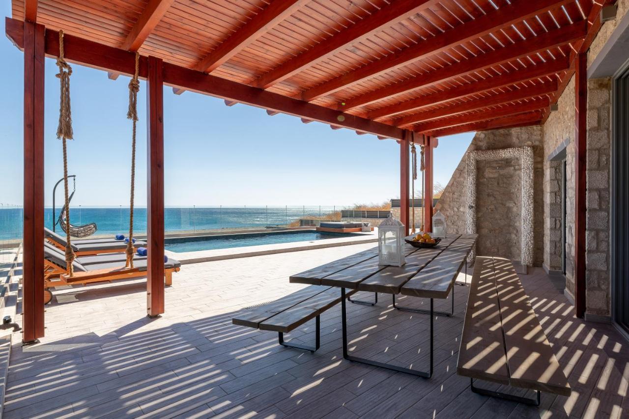 Southrock Villas Lakhania Extérieur photo