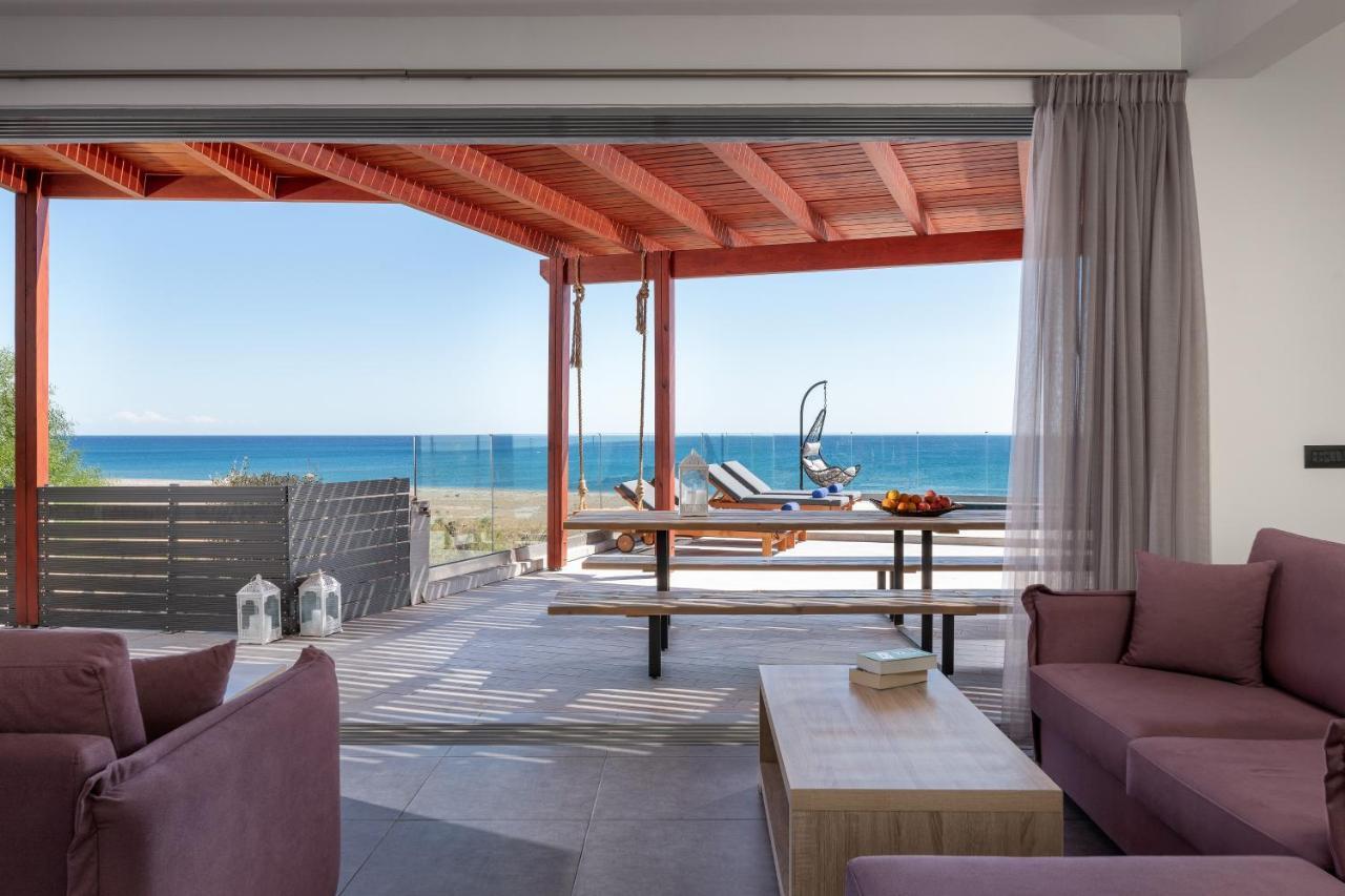 Southrock Villas Lakhania Extérieur photo