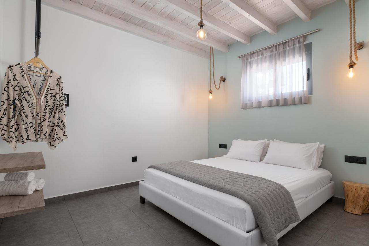 Southrock Villas Lakhania Extérieur photo