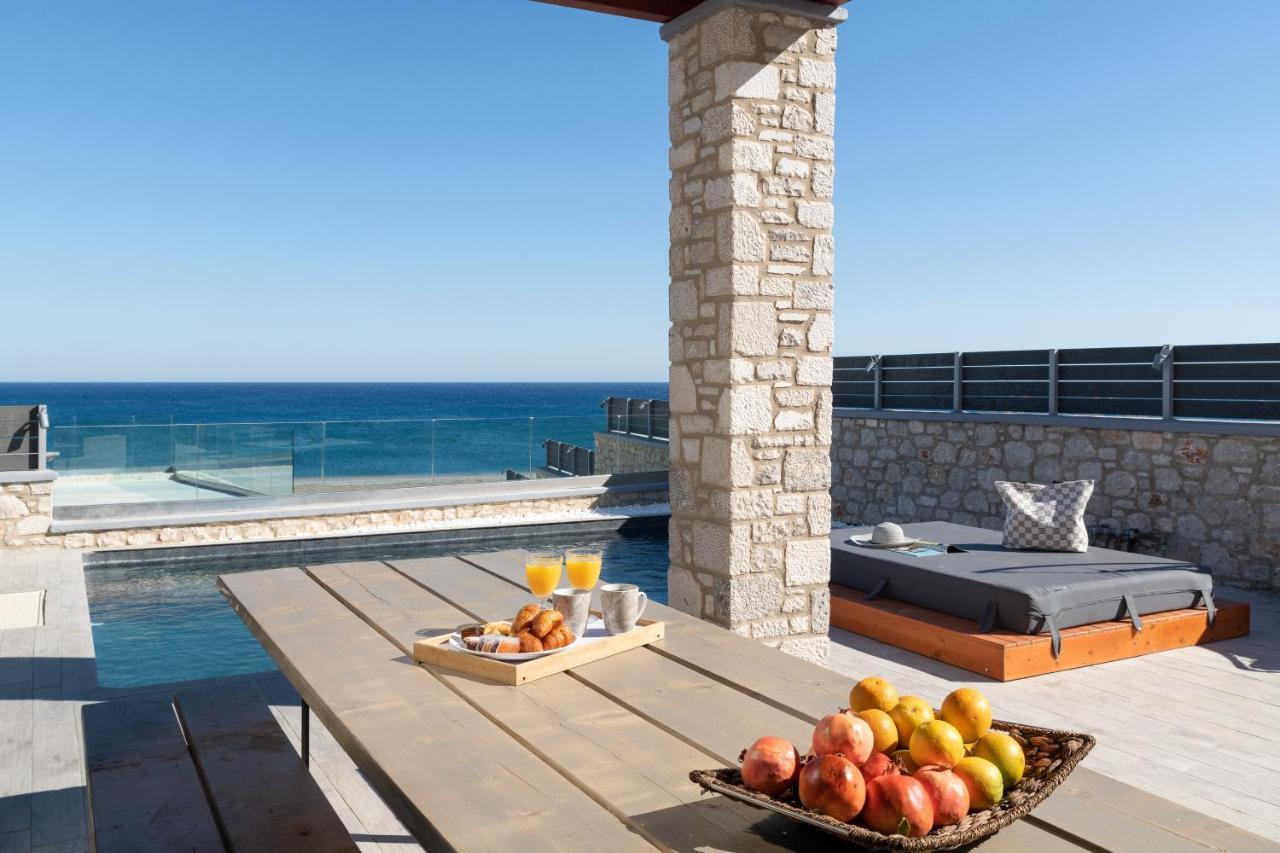 Southrock Villas Lakhania Extérieur photo